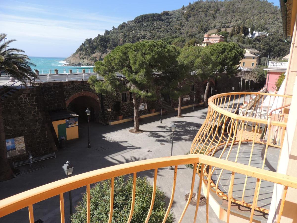 La Porta Delle 5 Terre Trilocali Apartment Bonassola Luaran gambar